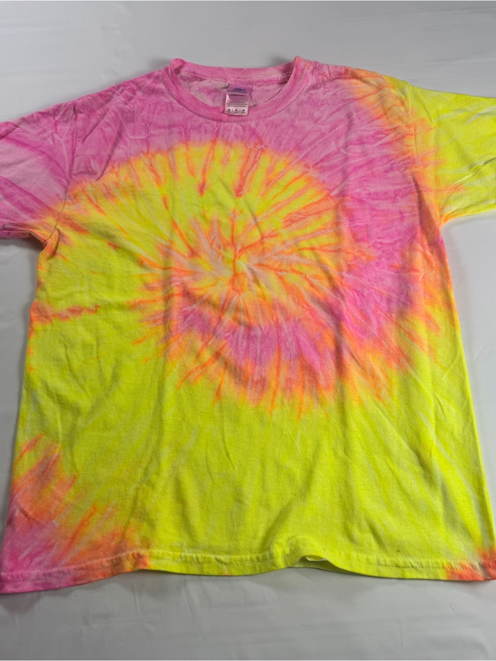 ✨ Colortone Neon Pink & Yellow Spiral Tie-Dye Tee - Kids M ✨